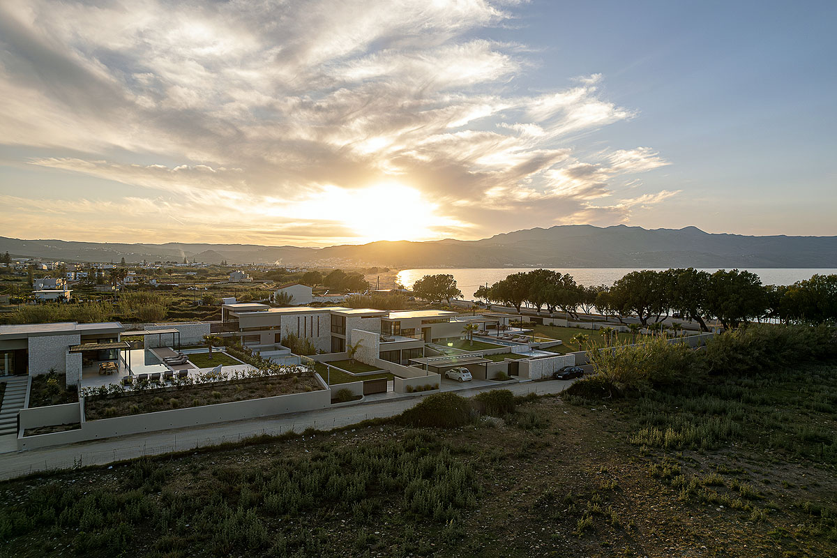Pnoe Villa Lithos